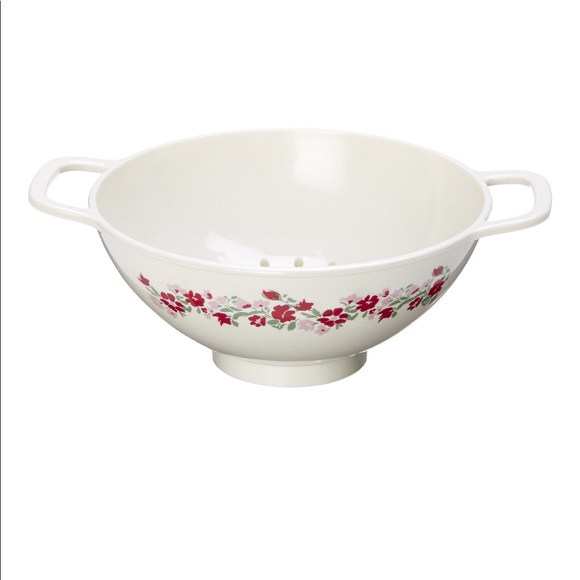 Garden Party 2-Piece Plastic Colander Set - Picture 5 of 7